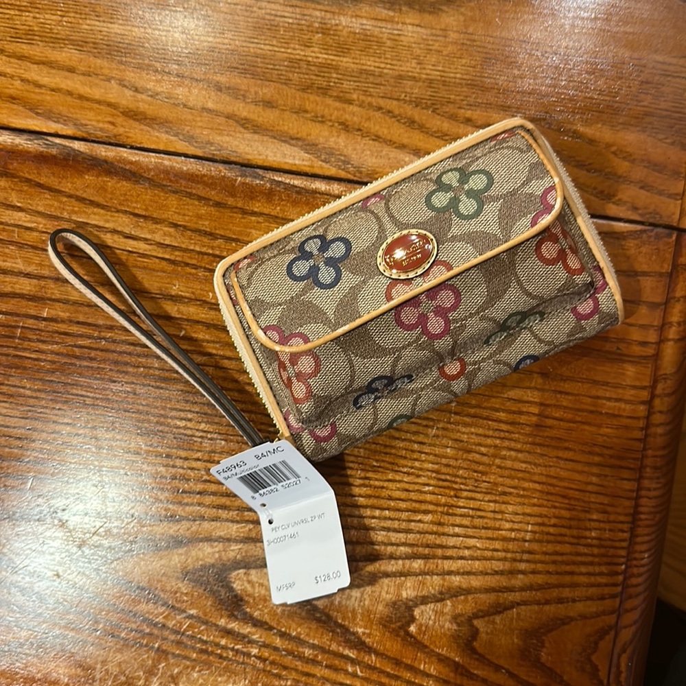 Coach Peyton Wallet